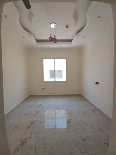 Villa for the first resident, 3014 square feet in size, with super-deluxe finishing, owned by Al Yasmeen