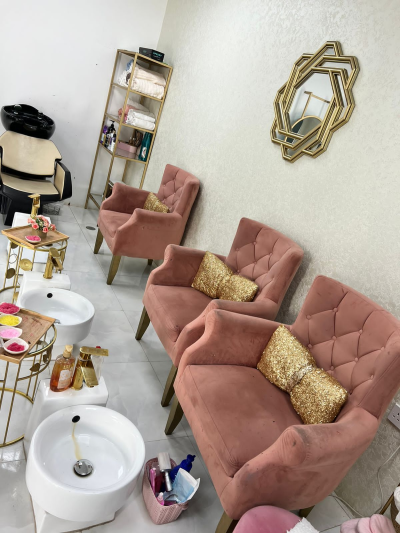 For sale a two-storey women's salon _ UAE, Ajman, Rashidiya-8