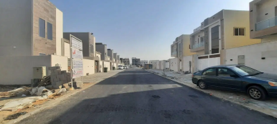 PROPERTY IN YASMEEN SECOND PLOT FROM GARDEN FOR SALE-0