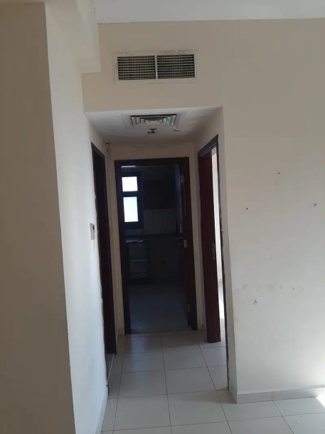 Large apartments in a great location in Al Rashidiya are available for rent, and the first month is free.-12