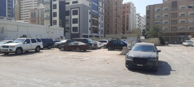 Land in Rashidiya 3 is for sale; it is located on the third block of the main street and is in a prime corner location.-3